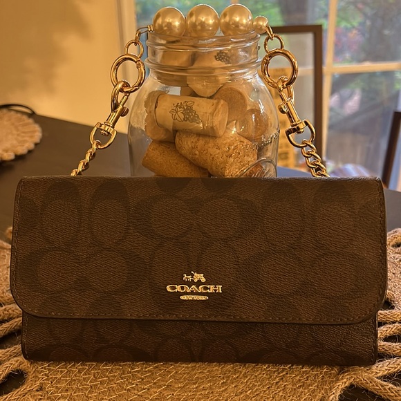 EUC Coach Trifold Wallet, Brown - Picture 2 of 10